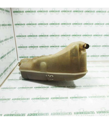 Depósito expansión radiador usado John Deere AL65822