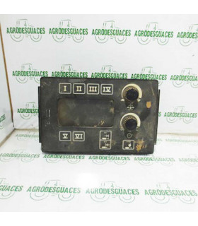 Cuadro de instrumentos usado John Deere RE177049
