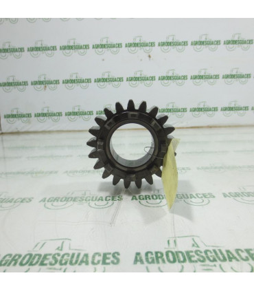 Piñón Con Almenas TDF Usado Massey Ferguson 3583758M2