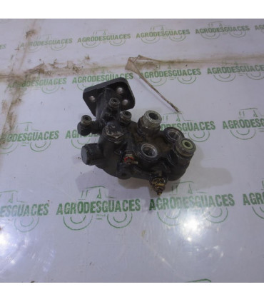 Soporte Filtro Hidráulico Usado Case 300620A1