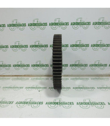 Piñón Estriado Usado Case 258452A1