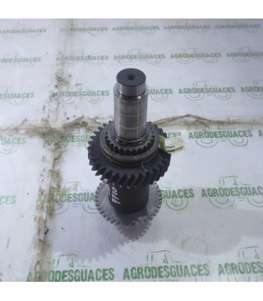 Piñón Impulsor Salida TDF Usado John Deere R183245