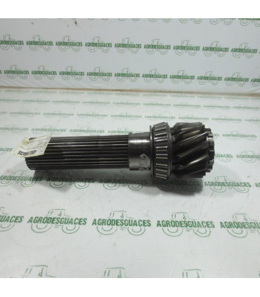 Eje Estriado Con Piñón Usado Massey Ferguson 3807710M1