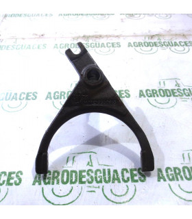 Horquilla cambio usada New Holland 5180055