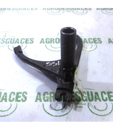 Horquilla cambio usada New Holland 5180055