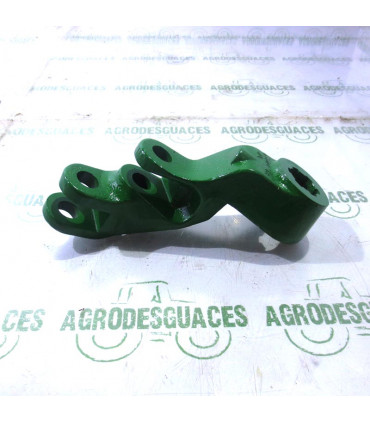 Brazo de dirección izquierdo usado John Deere L57015