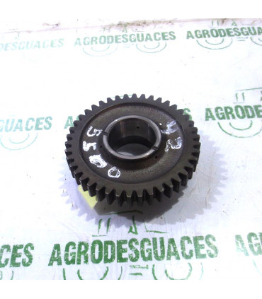 Piñón sincronizado 42T usado John Deere ER122136