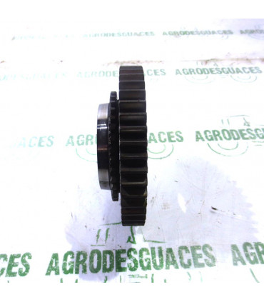 Piñón sincronizado 44T usado John Deere ER138839