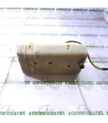 Depósito expansión radiador usado Case 162000530120
