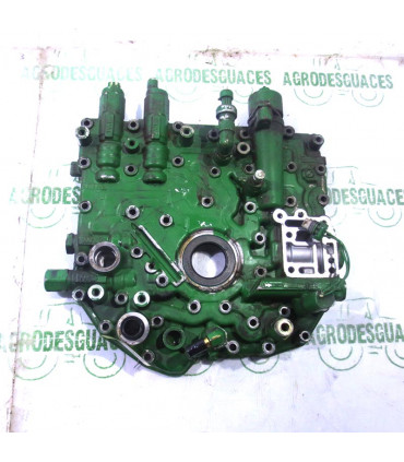 Tapa inversor Hidráulico usado John Deere RE332664