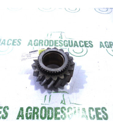 Piñón sincronizado Usado Massey Ferguson 3380917M93