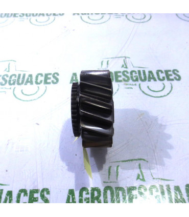 Piñón sincronizado Usado Massey Ferguson 3380917M93