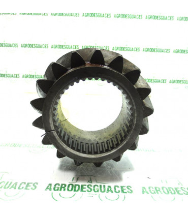 Piñón estriado usado John Deere R71317