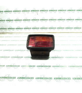 Piloto trasero izquierdo usado Case 1964745C1