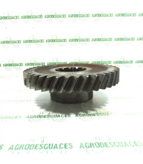 Piñón estriado T39 usado John Deere R159373