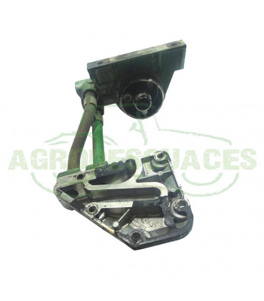 Conjunto Soporte filtro aceite usado John Deere RE504563