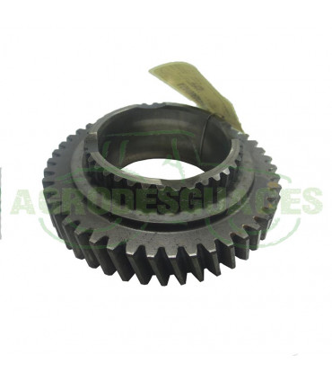 Piñón sincronizado T46 usado Massey Ferguson 3534541M1