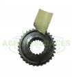 Piñón estriado T32 usado Massey Ferguson 3534907M2