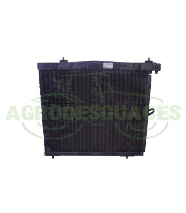 Condensador Usado New Holland 86501402