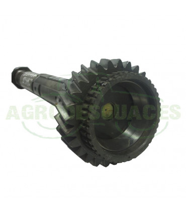 Eje hueco estriado T24-26 usado Case 5171899