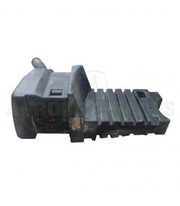 Depósito combustible izq usado John Deere RE165573