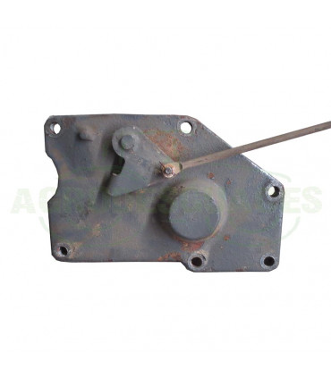 Tapa superior carcasa elevador usada Kubota 33740-81610