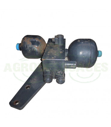 VÁLVULA DE SUSPENSIÓN EJE DELANTERO USADA DEUTZ 04455149/40