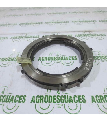 Espaciador Freno Transmisión Usado John Deere R121449