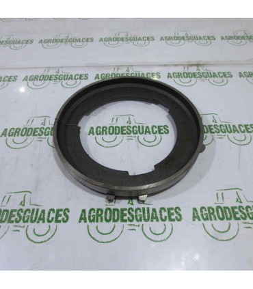 Espaciador Freno Transmisión Usado John Deere R121449