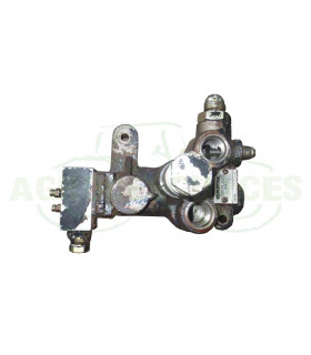 Válvula freno remolque usada tractor Deutz 04428362