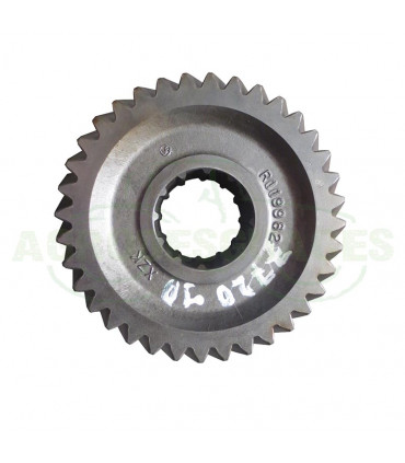 Piñón Gama C estriado T36 usado tractor John Deere R119982