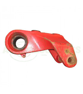 Brazo elevador izquierdo usado tractor McCormick 1974271C4