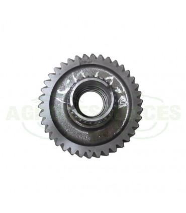 Piñón sincronizado TDF T38 usado tractor Deutz 04353206