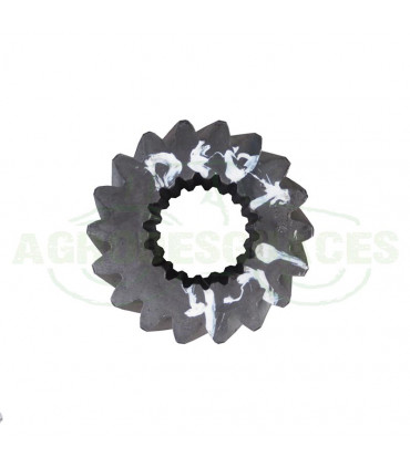 Piñón estriado TDF T18 usado tractor Deutz 04371014