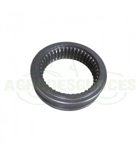 Carrete eje interior TDF usado tractor McCormick 112684A2