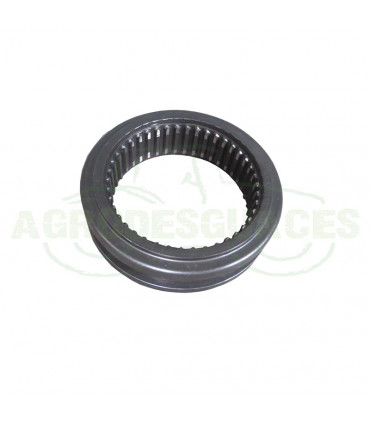 Carrete eje interior TDF usado tractor McCormick 112684A2