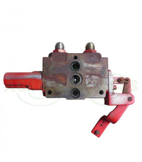 Válvula distribuidor hidráulico usada tractor McCormick 1287379C91