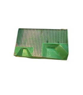 Rejilla Lateral Usada Para Tractor John Deere